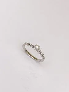Quanto custa o anel de noivado perfeito?💍
